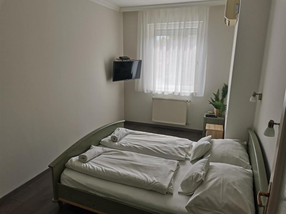 Zoli Apartmanok-Balcony Koelcsey 32 Hajdúszoboszló Zewnętrze zdjęcie