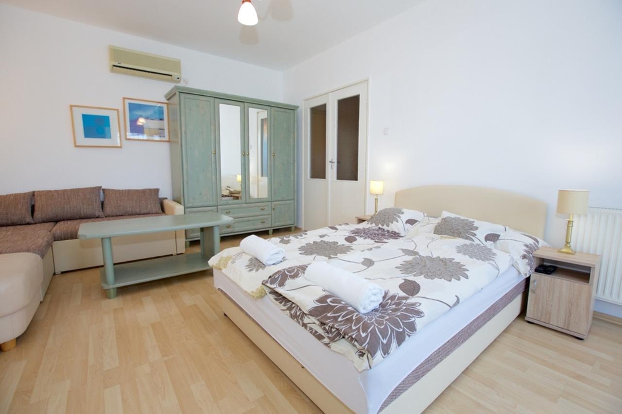 Zoli Apartmanok-Balcony Koelcsey 32 Hajdúszoboszló Zewnętrze zdjęcie