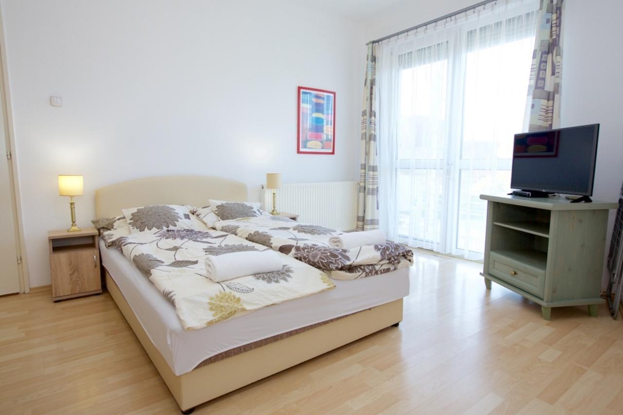 Zoli Apartmanok-Balcony Koelcsey 32 Hajdúszoboszló Zewnętrze zdjęcie